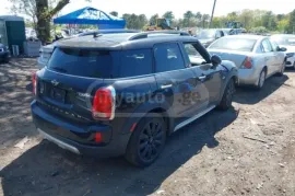 MINI, COUNTRYMAN