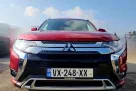 Mitsubishi, Outlander