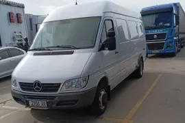 Mercedes-Benz , Sprinter