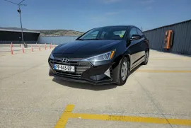 Hyundai, Elantra