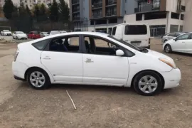 Toyota, Prius