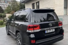 Toyota, Land Cruiser