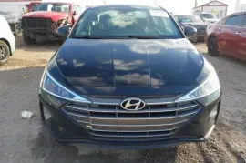 Hyundai, Elantra