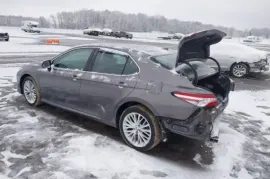 Toyota, Camry