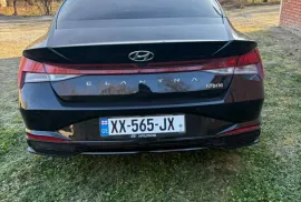 Hyundai, Elantra
