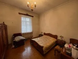 Apartment for sale, 11 Room, Old building, Batumi, Old Batumi district