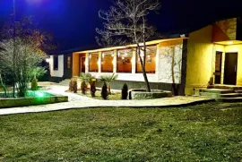 ქირავდება სახლი დღიურად, 1500 ოთახიანი, თბილისი, სოფ. გლდანი
