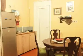 Apartment for sale, 4 Room, Old building, Tbilisi, Mtatsminda