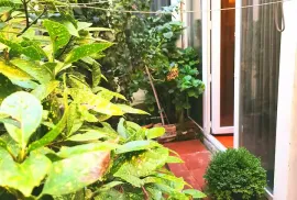 Apartment for sale, 4 Room, Old building, Tbilisi, Mtatsminda