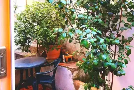 Apartment for sale, 4 Room, Old building, Tbilisi, Mtatsminda