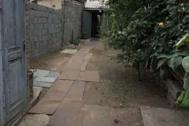 Продается Дом, 2 Kомнатная, Тбилиси, Санзона