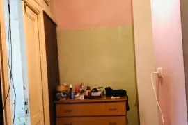 Apartment for sale, 2 Room, Old building, Tbilisi, Chugureti