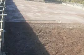 სტიაშკა- მოჭიმული იატაკი