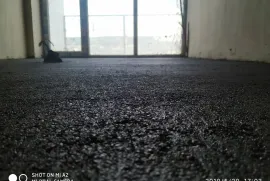 სტიაშკა- მოჭიმული იატაკი