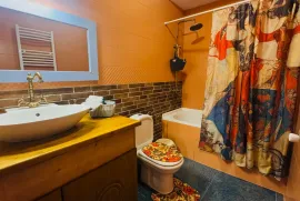 იყიდება ბინა, 3 ოთახიანი, ახალი აშენებული, თბილისი, მთაწმინდა