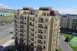 იყიდება ბინა, 5 ოთახიანი, ძველი აშენებული, თბილისი, ვარკეთილი