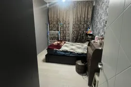 Продается квартира, 4 Kомнатная, Старое здание, Тбилиси, Дидубе