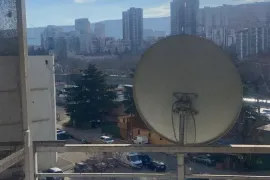 Продается квартира, 4 Kомнатная, Старое здание, Тбилиси, Дидубе