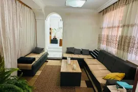 Продается Дом, 15 Kомнатная, Тбилиси, Исани