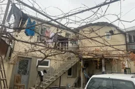 Продается Дом, 7 Kомнатная, Тбилиси, Надзаладеви