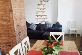 Аренда квартир посуточно, 3 Kомнатная, Старое здание, Боржомский район, Бакуриани