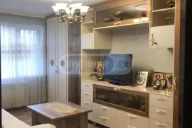 Продается квартира, 3 Kомнатная, Старое здание, Тбилиси, Варкетили