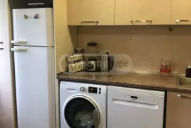 Продается квартира, 3 Kомнатная, Старое здание, Тбилиси, Варкетили