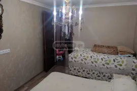 Продается квартира, 3 Kомнатная, Старое здание, Тбилиси, Варкетили