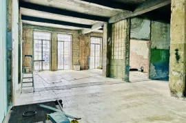 For Rent, Universal commercial space, Isani