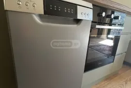 Аренда, 3 Kомнатная, Новостройка, Тбилиси, saburtalo