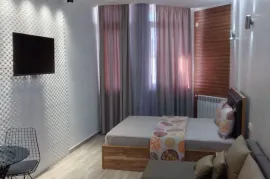 ქირავდება ბინა დღიურად, 1 ოთახიანი, ახალი აშენებული, ბათუმი