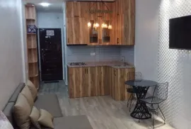 ქირავდება ბინა დღიურად, 1 ოთახიანი, ახალი აშენებული, ბათუმი