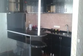 ქირავდება ბინა დღიურად, 3 ოთახიანი, ახალი აშენებული, ბათუმი