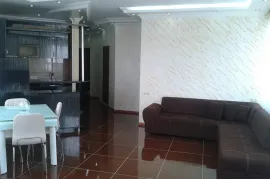 ქირავდება ბინა დღიურად, 3 ოთახიანი, ახალი აშენებული, ბათუმი