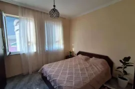 Продается квартира, 2 Kомнатная, Новостройка, Батуми, Агмашенебели Район