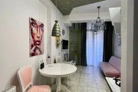 Аренда, 1 Kомнатная, Старое здание, Тбилиси, saburtalo