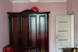 Продается квартира, 4 Kомнатная, Старое здание, Тбилиси, Варкетили