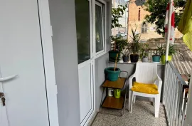 For Rent, 2 Room, Old building, Tbilisi, Chugureti