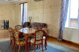 Аренда, 9 Kомнатная, Старое здание, Кутаиси, Балахвани