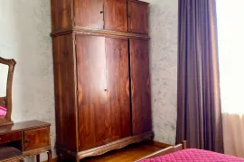 Аренда, 9 Kомнатная, Старое здание, Кутаиси, Балахвани