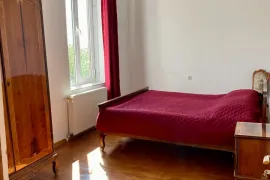 Аренда, 9 Kомнатная, Старое здание, Кутаиси, Балахвани