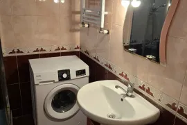 For Rent, 2 Room, Old building, Tbilisi, vake