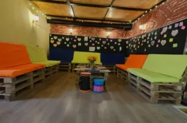 For Rent, Universal commercial space, Chugureti