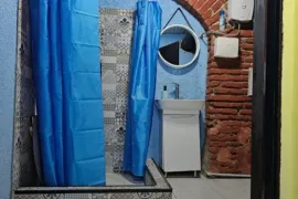 For Rent, Universal commercial space, Chugureti