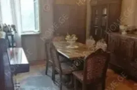 Apartment for sale, 5 Room, Old building, Tbilisi, Chugureti