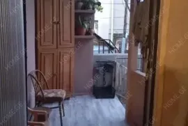 Apartment for sale, 5 Room, Old building, Tbilisi, Chugureti