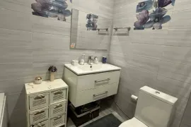 ქირავდება ბინა, 3 ოთახიანი, ახალი აშენებული, თბილისი, საბურთალო