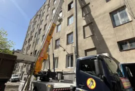 ჟირაფი, ამწე ლიფტი, ამწე კალათა, პიონერკა