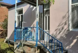 იყიდება სახლი, 4 ოთახიანი, ხაშური, ხაშური