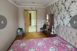 Apartment for sale, 4 Room, Old building, Kutaisi, Zastava